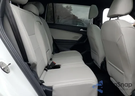 2019 Volkswagen Tiguan Se z USA, uszkodzony, nr VIN 3VV2B7AX5KM101947